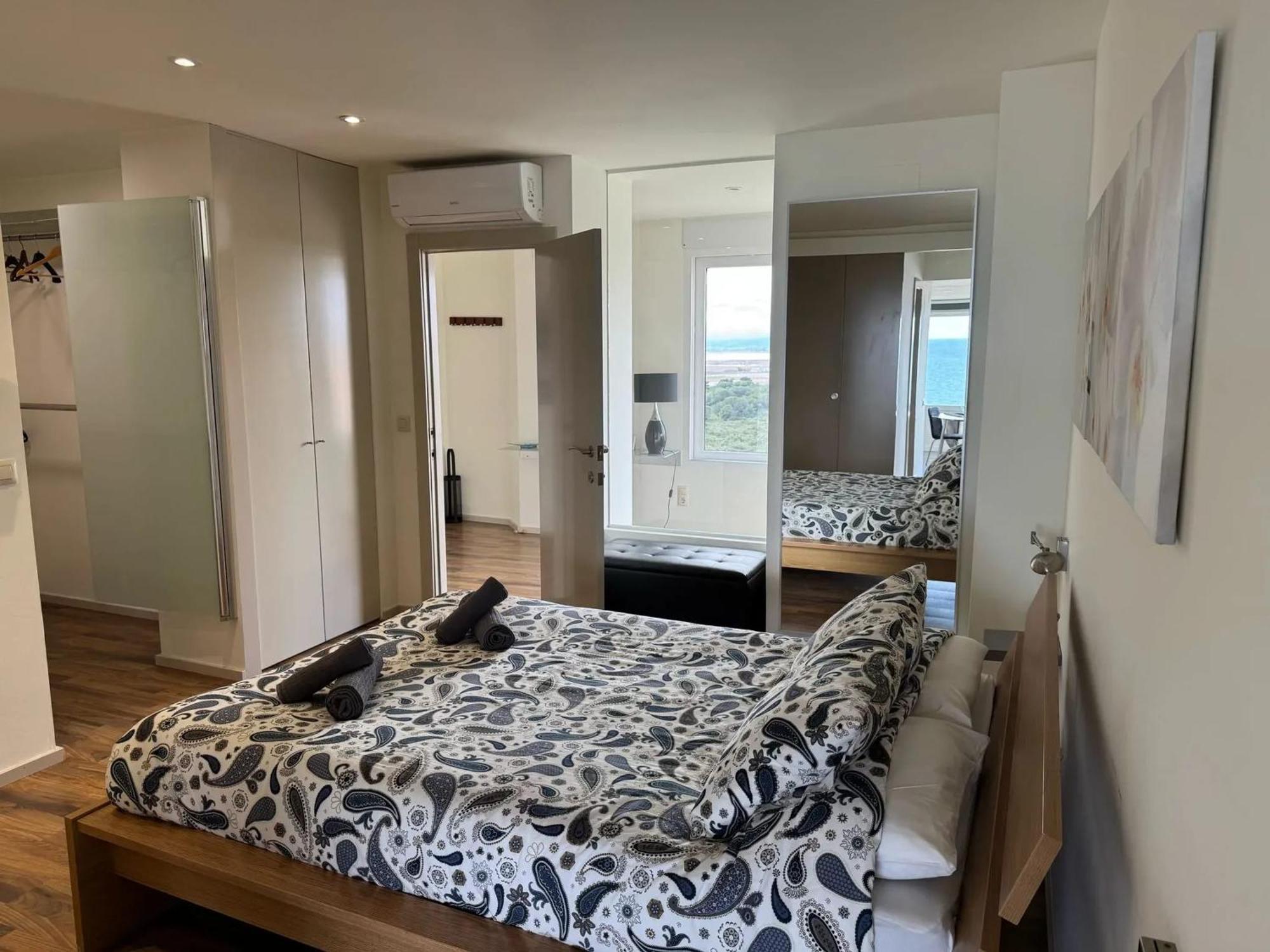 Spacious Apartment In Valencia With Sea View - 160 Sqm Extérieur photo