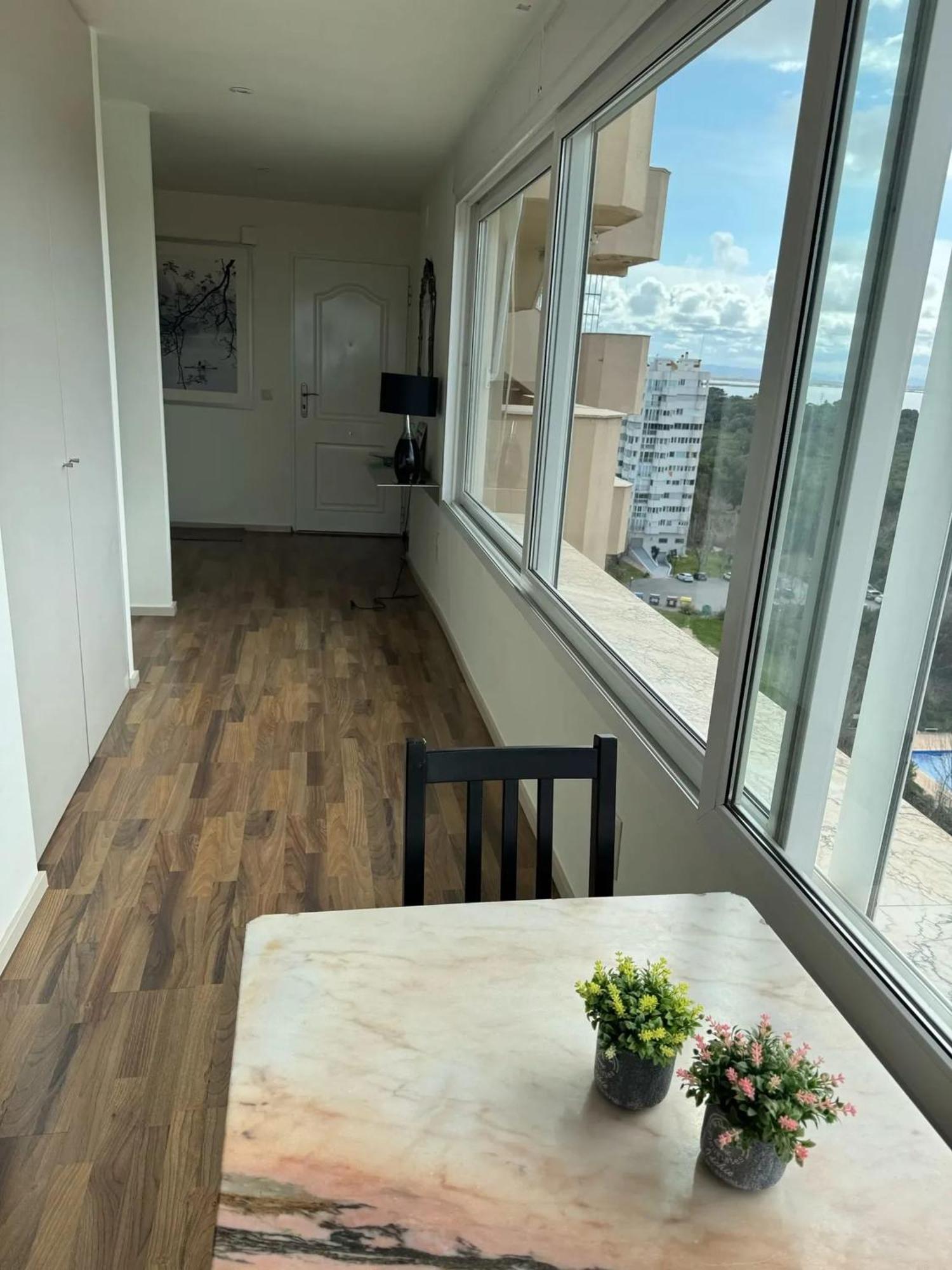 Spacious Apartment In Valencia With Sea View - 160 Sqm Extérieur photo